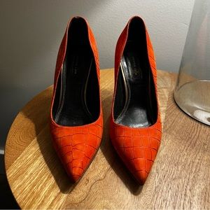 Derek Lam red pattern suede pumps size 8
